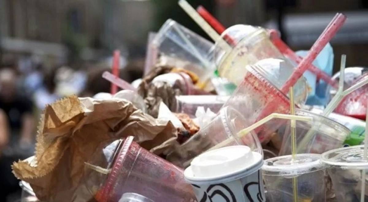 Ξεκίνησε η διαβούλευση του νομοσχεδίου για τα πλαστικά μιας χρήσης