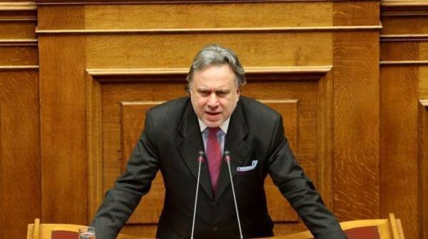Κατρούγκαλος: Αποκαλύφθηκε η υποκρισία της ΝΔ για τους αποδήμους