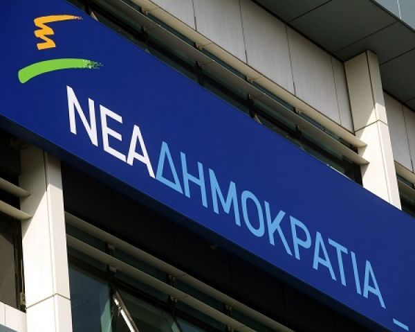 Οξεία κριτική ΝΔ στην κυβέρνηση για τους κουκουλοφόρους