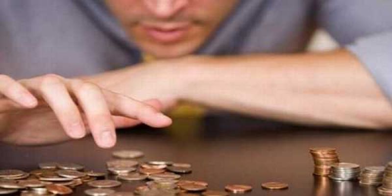ΙΝΕ/ΓΣΕΕ: Με 300 ευρώ αμείβεται 1 στους 3 εργαζόμενους