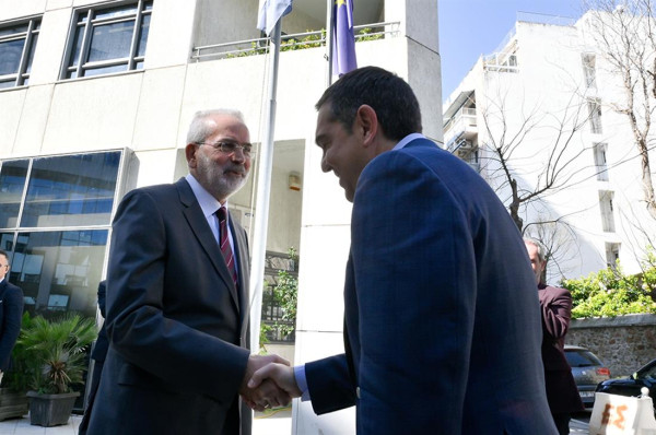 Συνάντηση Τσίπρα- Σαρμά τη Δευτέρα (12/6)