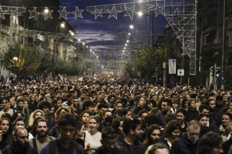 Πορεία για το Πολυτεχνείο: Σε 20 προσαγωγές προχώρησε η ΕΛΑΣ