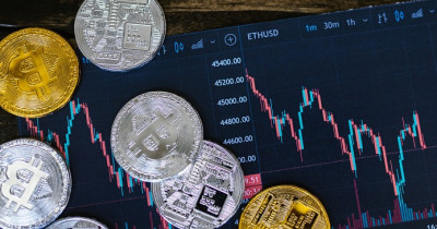 Αντέχει πάνω από τα $30.000 το Bitcoin-Μικρές απώλειες στην αγορά