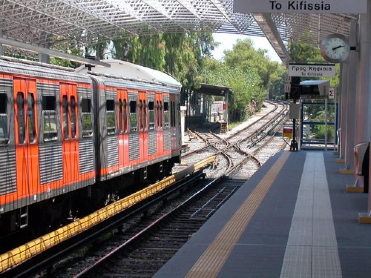 Τρίωρη στάση εργασίας στον ηλεκτρικό την Πέμπτη