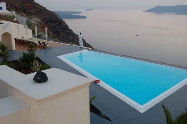 Ελλάδα: Τα 10 ξενοδοχεία με τις καλύτερες υπηρεσίες