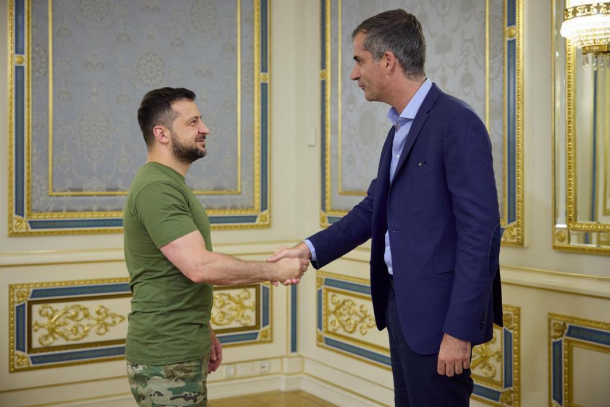Στο Κίεβο ο Μπακογιάννης για την ανοικοδόμηση της Ουκρανίας