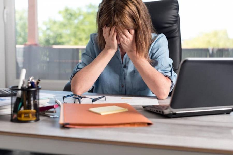 Η πανδημία οδηγεί σε επαγγελματικό burnout