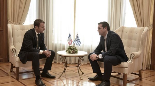 Αυτήν την φορά κάθισε (σχετικά) σωστά...