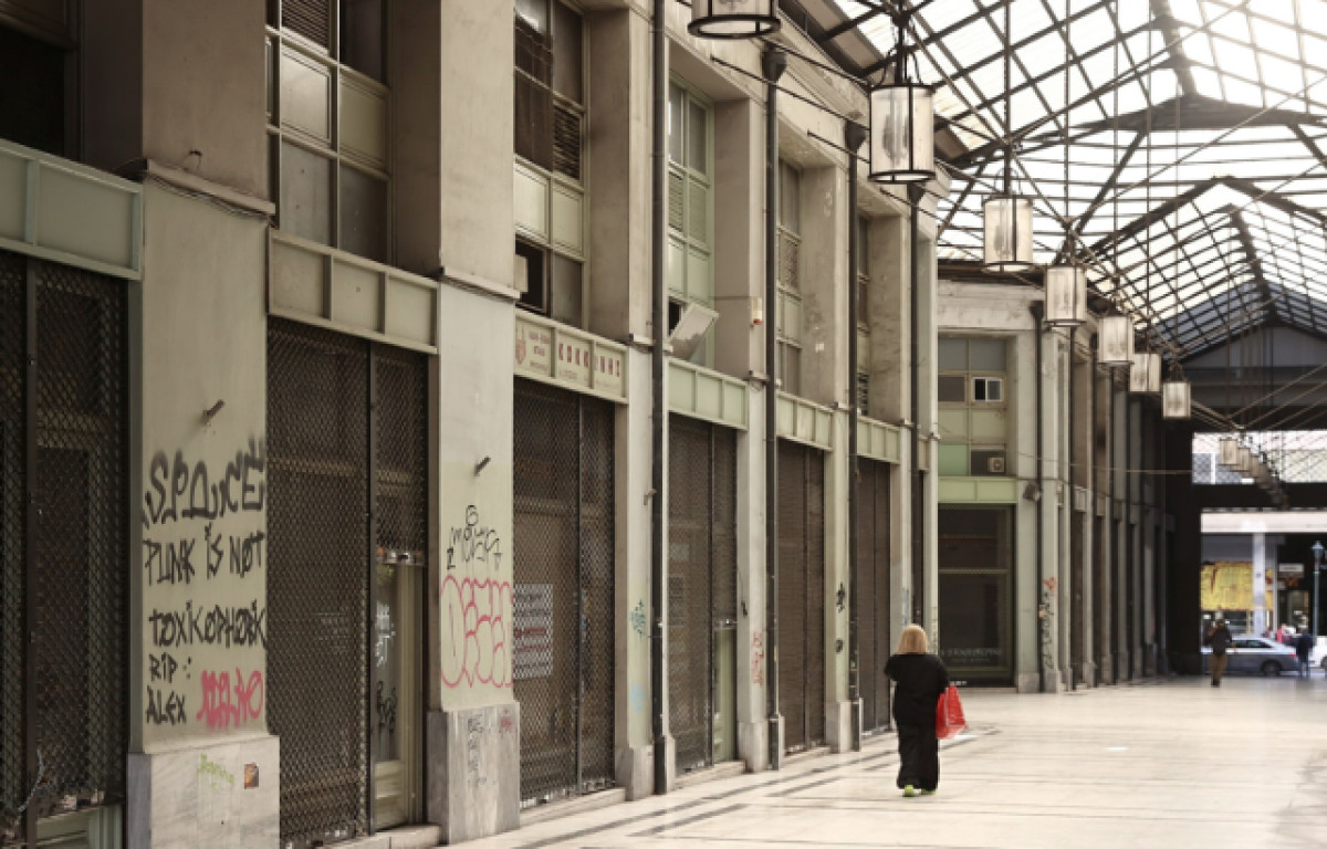 Η Alpha Bank χρηματοδοτεί τη νέα εποχή της Στοάς Αρσακείου