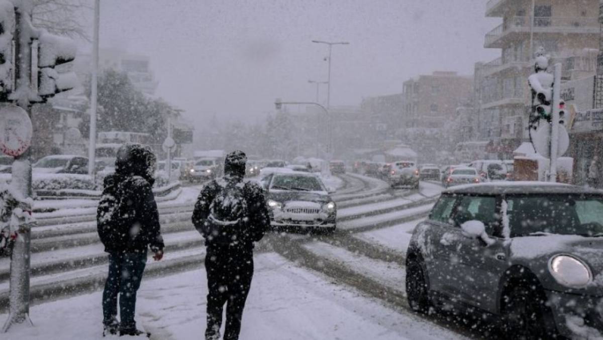 Γενική αργία: Ποια καταστήματα θα ανοίξουν- Ποια θα παραμείνουν κλειστά