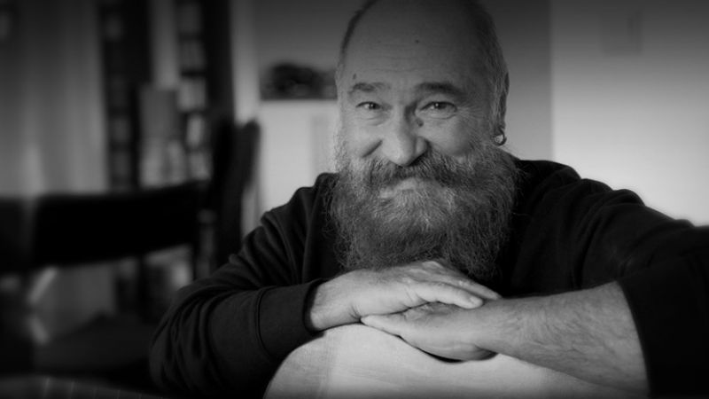Την Τετάρτη η κηδεία του Τζίμη Πανούση