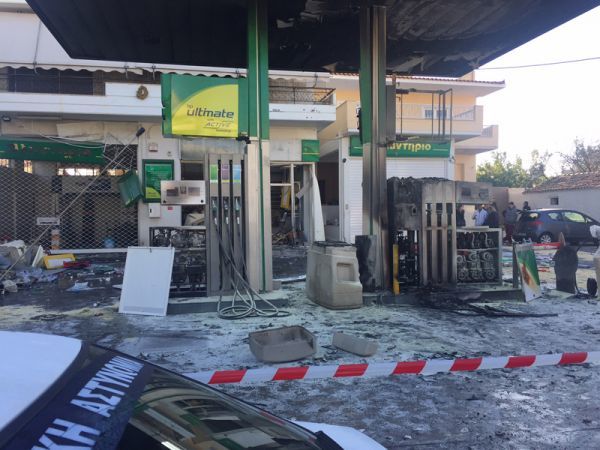 ΠΟΠΕΚ: Εγκληματική ενέργεια η έκρηξη στο βενζινάδικο στην Ανάβυσσο