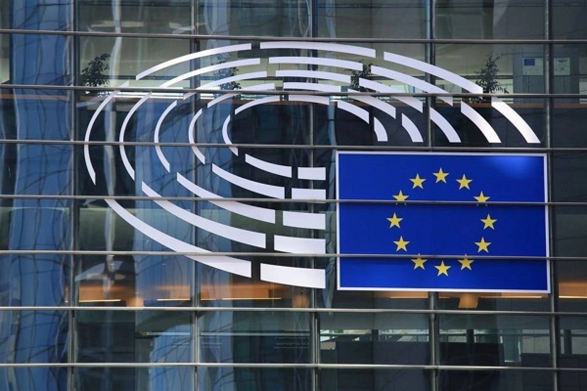 «Πράσινο φως» σε ελληνικό πρόγραμμα στήριξης λιμενικών Αρχών €3,6 εκατ.