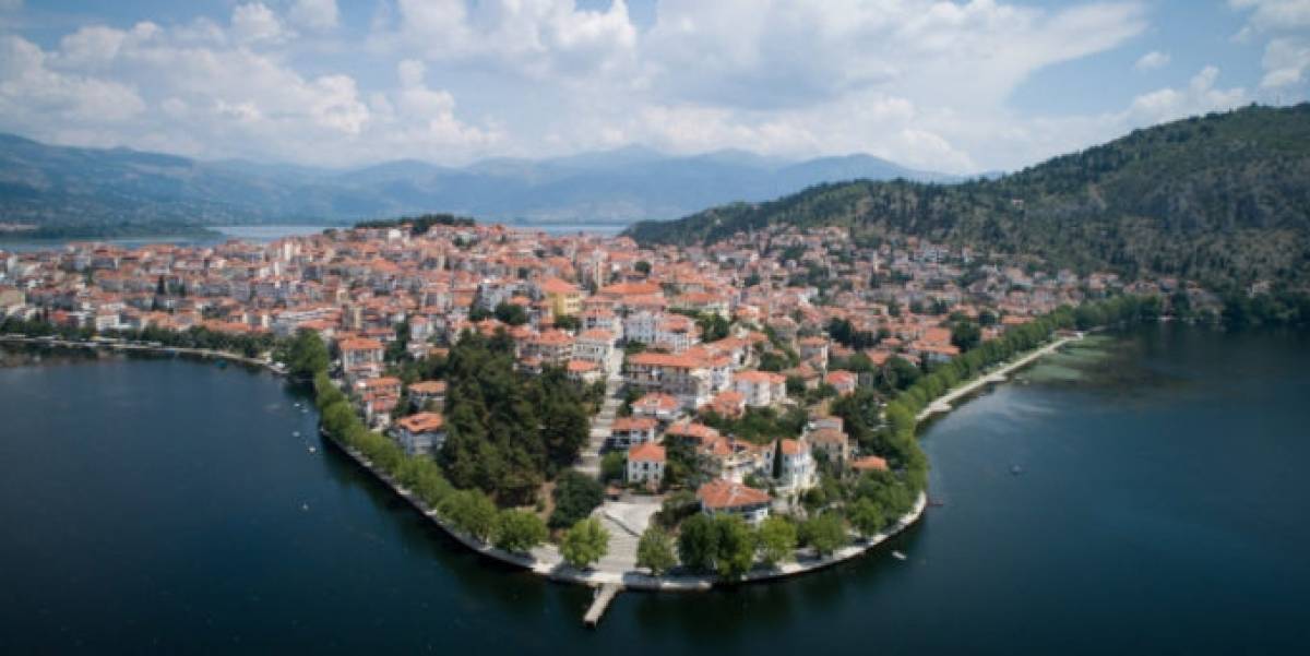 Σε οικονομικό κλοιό η Καστοριά: Πλήγμα σε ξενοδοχεία-γουνοποιία