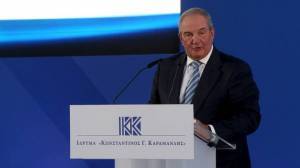Καραμανλής: Αναμφισβήτητη εθνική επιτυχία η συμφωνία Ελλάδας-Γαλλίας