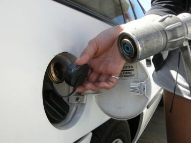 Απελευθερώνεται η κίνηση των ΙΧ με υγραέριο