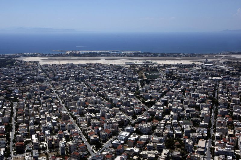 Ρέτσος στο Bloomberg: Χρειαζόμαστε επενδύσεις 6 δισ. ευρώ ετησίως