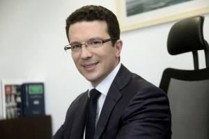 Διευθύνων σύμβουλος ΤΑΙΠΕΔ: Περιμένουμε έσοδα €20 δισ. από τις ιδιωτικοποιήσεις