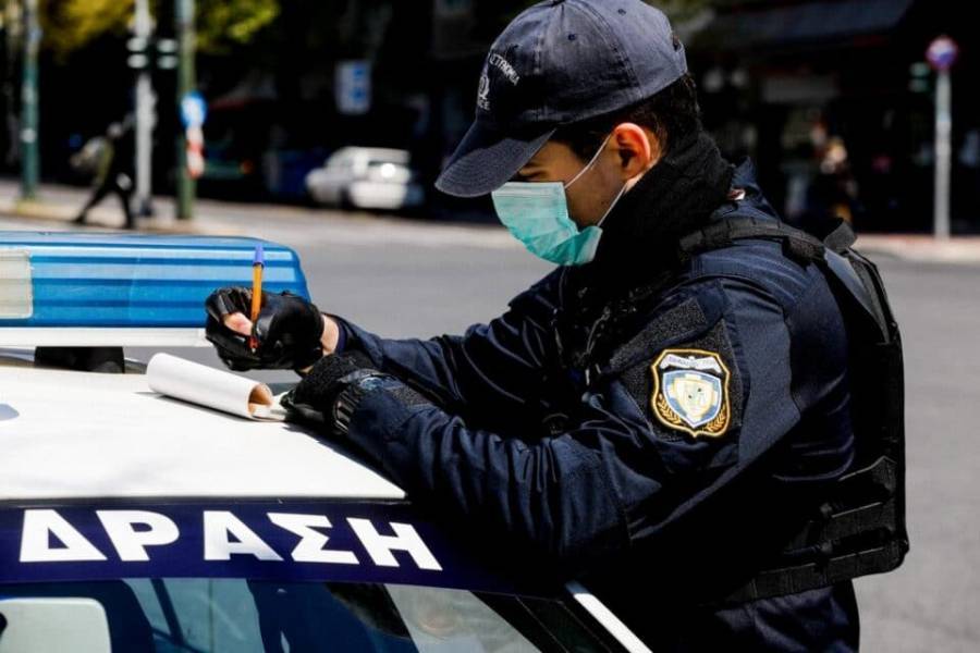 Κορονοϊός: 502 παραβάσεις για μη χρήση μάσκας σε 24 ώρες