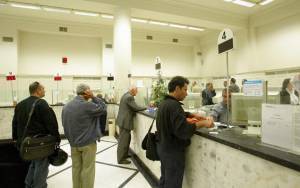 Από τις 120 δόσεις στις… κατασχέσεις