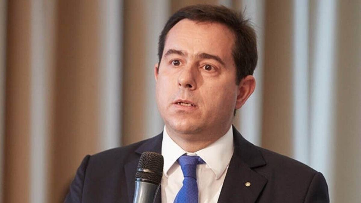 Το ΝΑΤ επισκέφθηκε ο υφυπουργός Εργασίας Ν. Μηταράκης