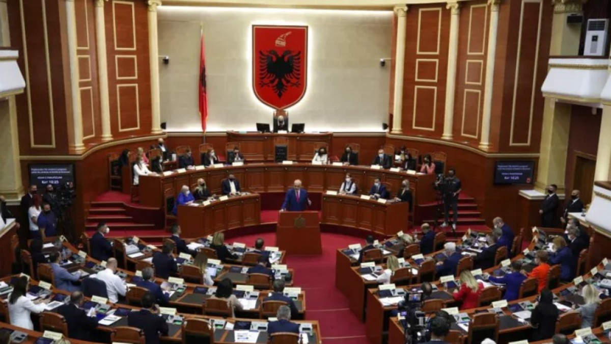 Αλβανία: «Ναι» από τη Βουλή στη συμμετοχή στο Συμβούλιο Ειρήνης του Τραμπ