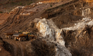 «Σφήνα» της ΕΕ στη συμφωνία ΗΠΑ-Ουκρανίας για τις σπάνιες γαίες