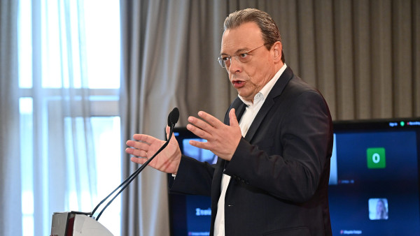 Φάμελλος: Έχουμε μία διεφθαρμένη και επικίνδυνη κυβέρνηση που καταπατά το Σύνταγμα
