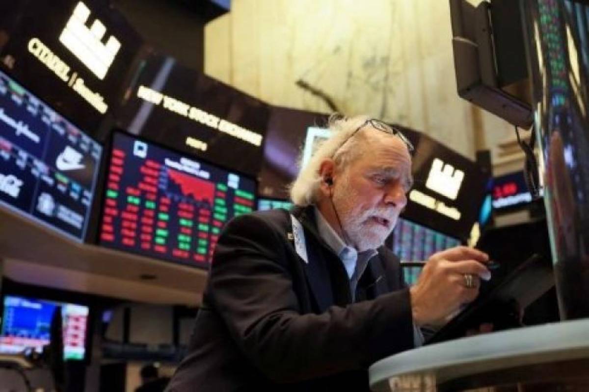 Στο «κόκκινο» η Wall Street- Αρνητική πρωταγωνίστρια η τεχνολογία
