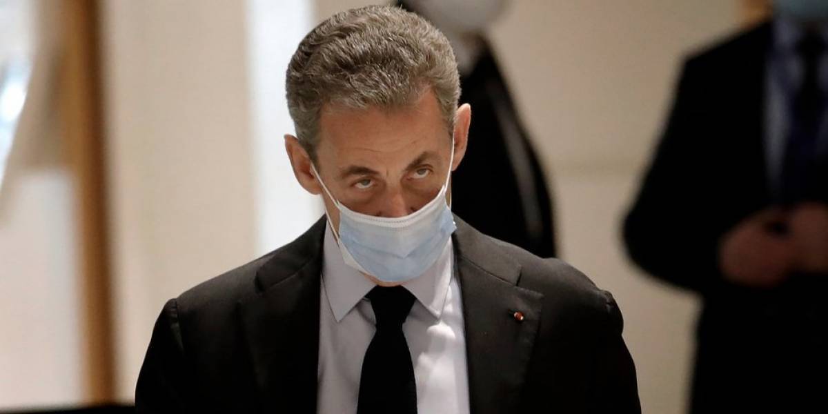 Επανεκκινεί η δίκη Σαρκοζί για παράνομη χρηματοδότηση της εκστρατείας του