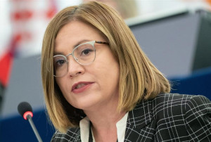 Σπυράκη: Ουδέποτε κατηγορήθηκα για λήψη χρημάτων-Καμία διαφορά με το Ευρωκοινοβούλιο