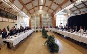 Εικοσιτετράωρο πυρετωδών προετοιμασιών για τελική λύση του Κυπριακού