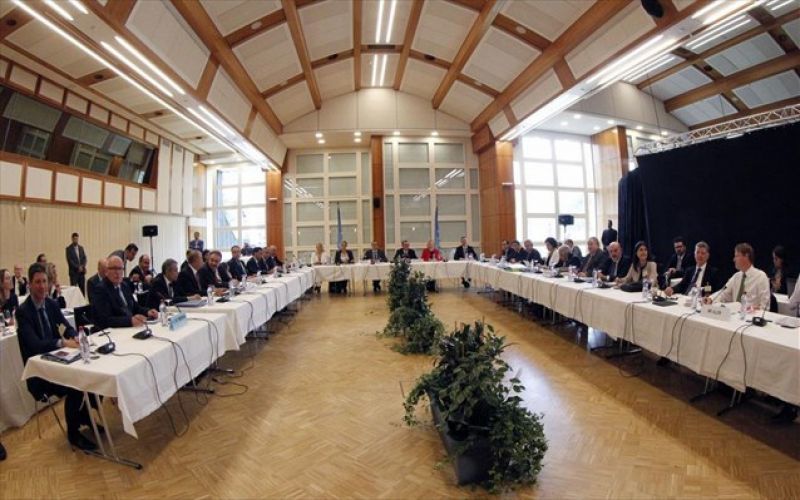 Εικοσιτετράωρο πυρετωδών προετοιμασιών για τελική λύση του Κυπριακού