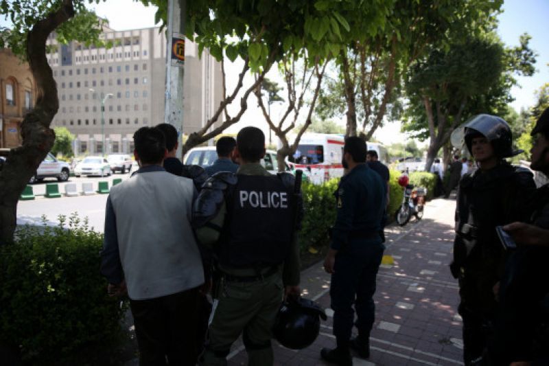 Νέο χτύπημα στην Τεχεράνη-Επίθεση με οξύ σε 16 άτομα