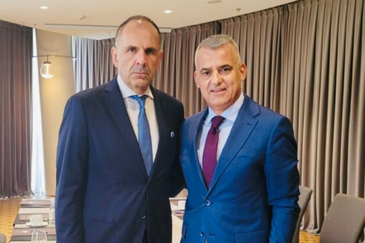 Γεραπετρίτης στην ελληνική μεινότητα της Αλβανίας: Πάντοτε στο πλευρό σας