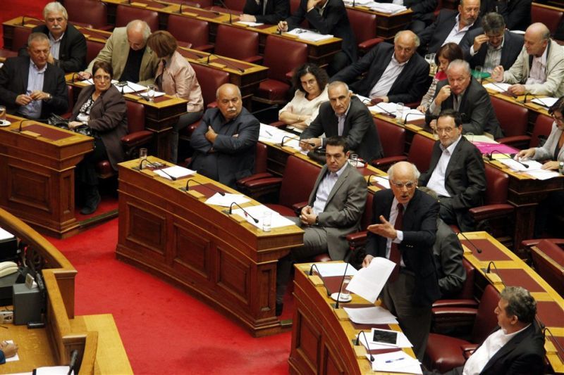 Κατατέθηκε η πρόταση του ΣΥΡΙΖΑ για προανακριτική επιτροπή - Αναζητά ευθύνες Παπακωνσταντίνου και Βενιζέλου