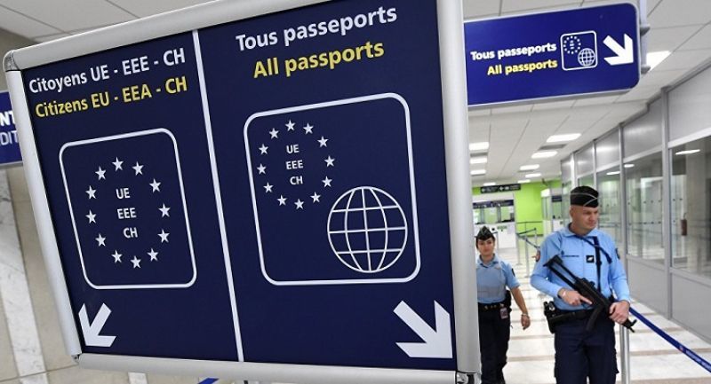 Παρέμβαση Κομισιόν για τους ελέγχους Ελλήνων σε γερμανικά αεροδρόμια