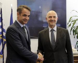 Απάντηση Μοσκοβισί σε Μητσοτάκη:Όσοι μιλούν για 4ο πρόγραμμα λένε ψέματα