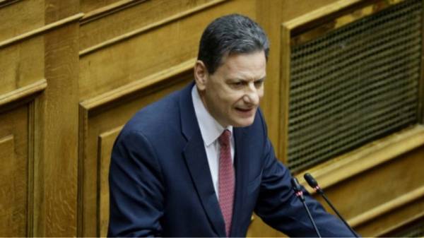 Σκυλακάκης: H μεγαλύτερη ύφεση μετά το Β’ Παγκόσμιο Πόλεμο
