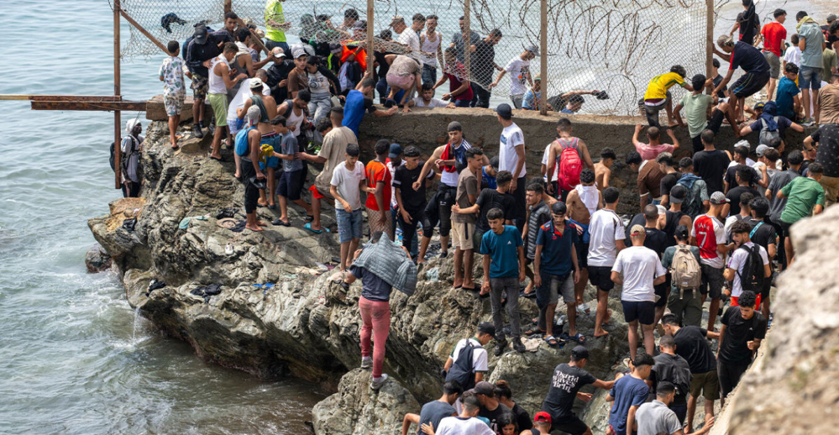 Θέουτα: Η μεταναστευτική κρίση δοκιμάζει τις σχέσεις Ισπανίας και Μαρόκου