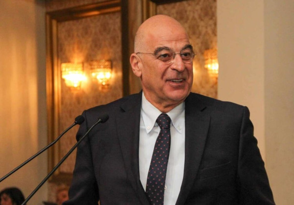 Δένδιας: Προϋπόθεση εθνικής επιβίωσης η μεταρρύθμιση στις Ένοπλες Δυνάμεις