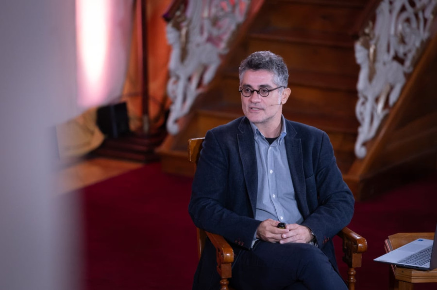 Γιάννης Μπαλαμπανίδης, Πολιτικός Αναλυτής, Metron Analysis