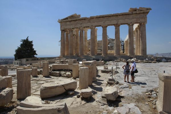 Έκρηξη τουριστών αλλά υστέρηση εσόδων στους αρχαιολογικούς χώρους