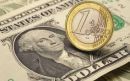 Κερδίζει έδαφος το ευρώ, πιέσεις στο δολάριο λόγω Τραμπ