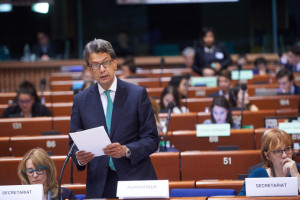 Αγγελόπουλος: Η ημέρα της Ευρώπης μας καλεί σε προσπάθεια αλληλεγγύης