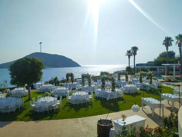 Αποκλειστική συνεργασία της InterCatering με το Κτήμα 48