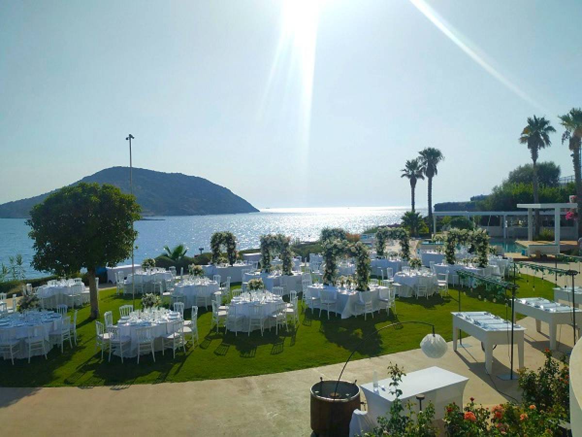 Αποκλειστική συνεργασία της InterCatering με το Κτήμα 48