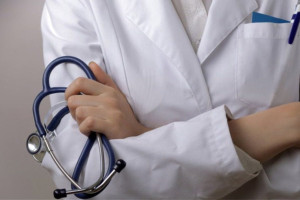 Πώς θα μπορούν ιδιώτες γιατροί να εργαστούν στο ΕΣΥ