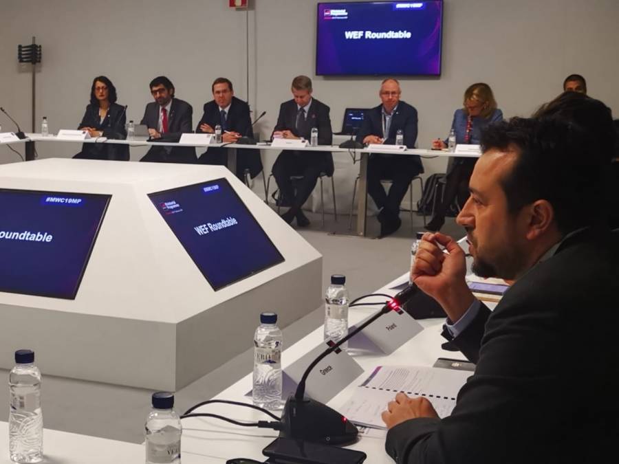 Επενδύσεις 4 δισεκ. ευρώ στα ευρυζωνικά δίκτυα μέχρι το 2022