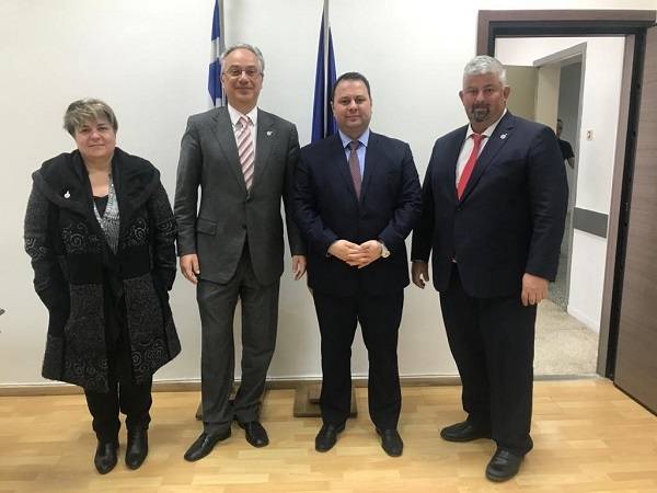 Συνάντηση ΕΛΛΑ-ΔΙΚΑ ΜΑΣ-Σταμπουλίδη: Στο επίκεντρο οι έλεγχοι για τις ελληνοποιήσεις